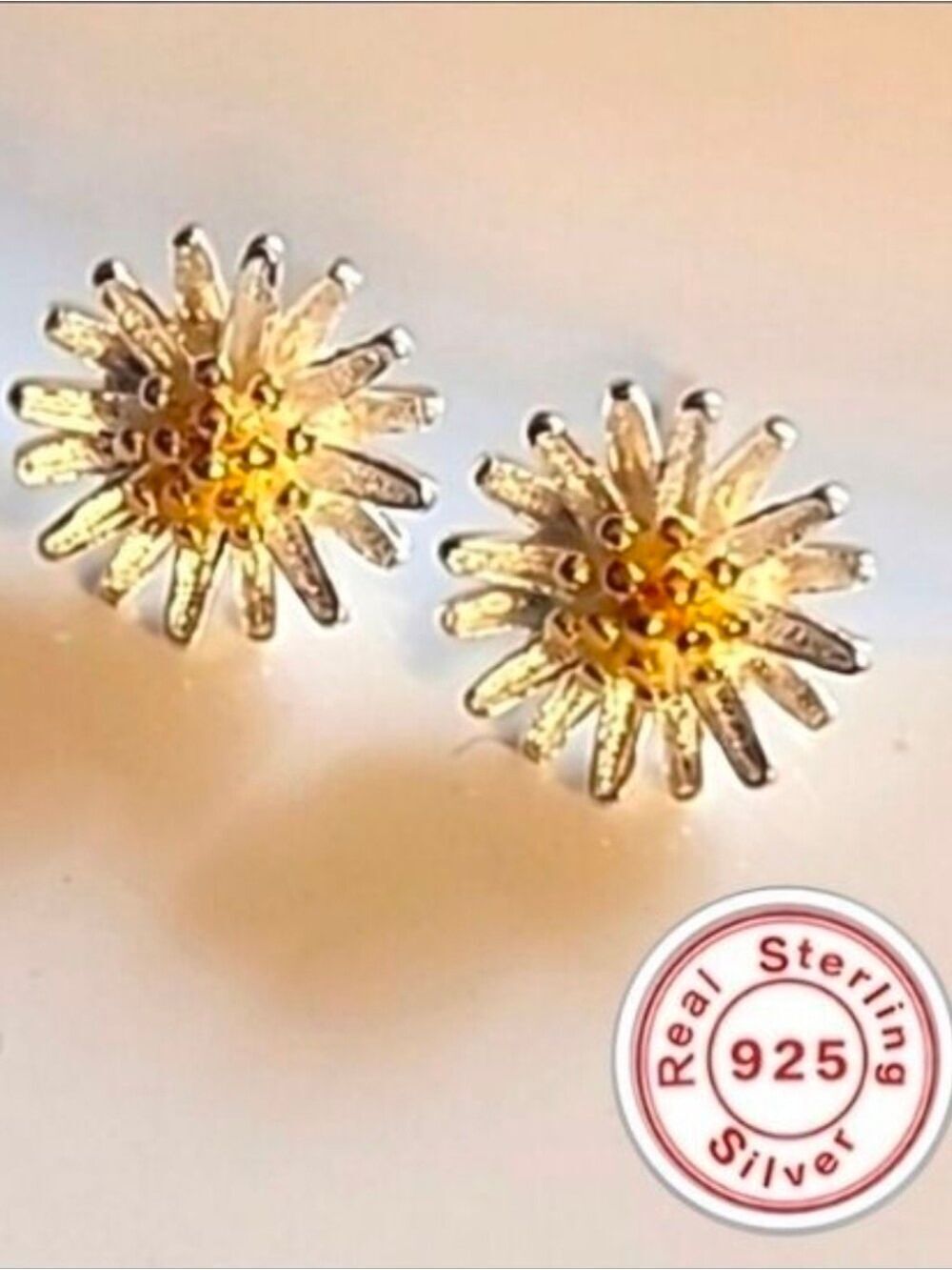 GENUINE 925 Sterling  Sterling 925S Silver   Daisy Stud earring set